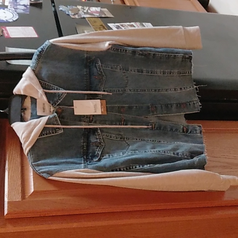 Ladies denim jacket